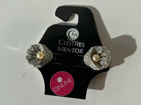 Earrings Clip By Clothes Mentor on Sale