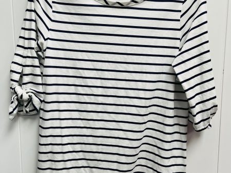 Top Short Sleeve Designer By Lilly Pulitzer In Blue & White, Size: S Online Hot Sale