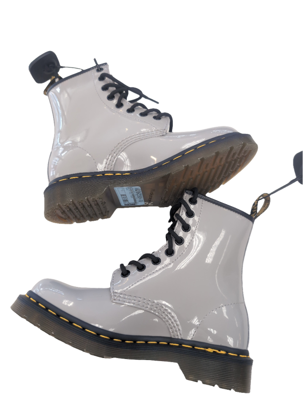 Boots Ankle Flats By Dr Martens In Grey, Size: 6 Cheap